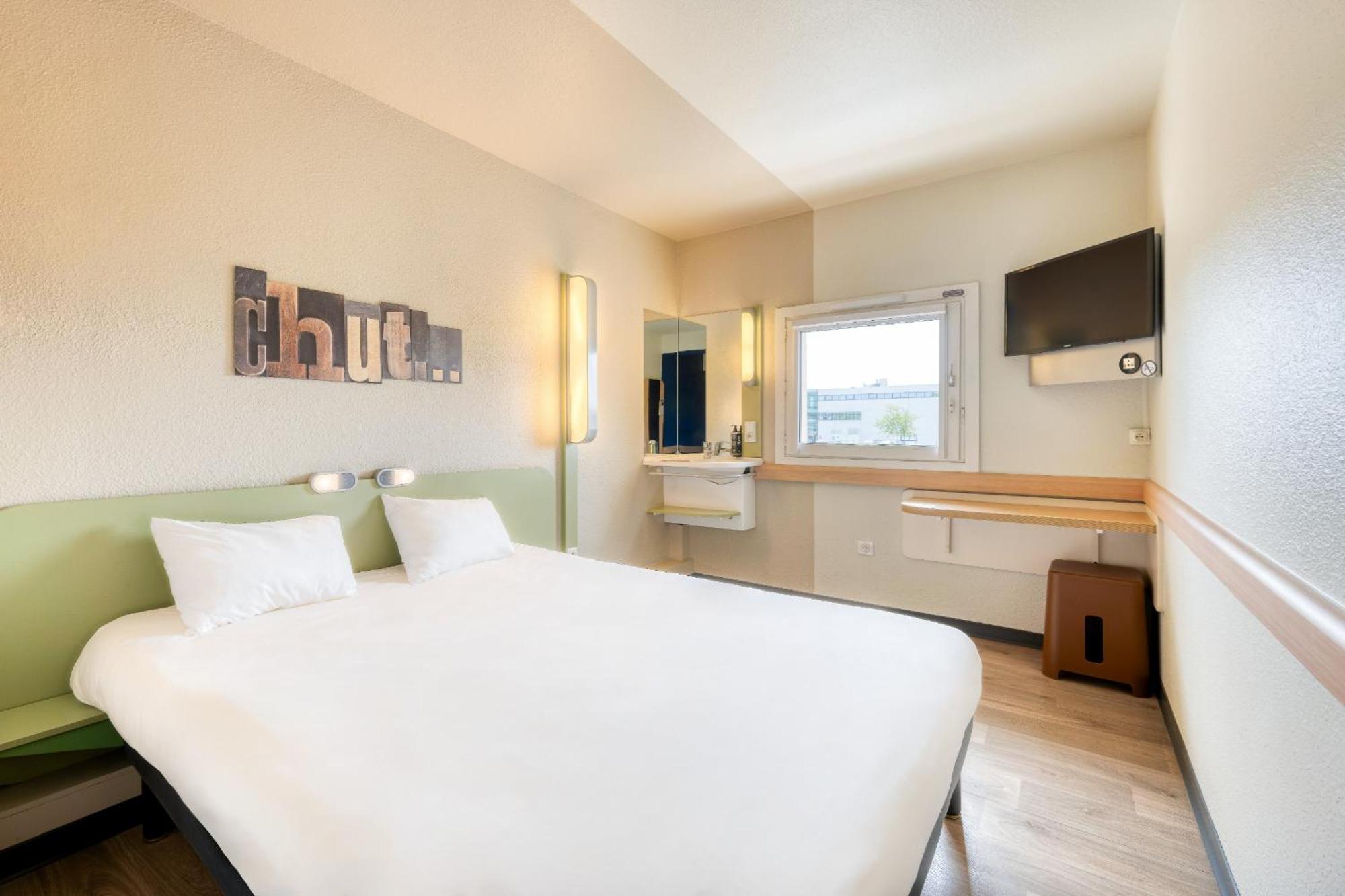 Ibis Budget Versailles - تراب المظهر الخارجي الصورة