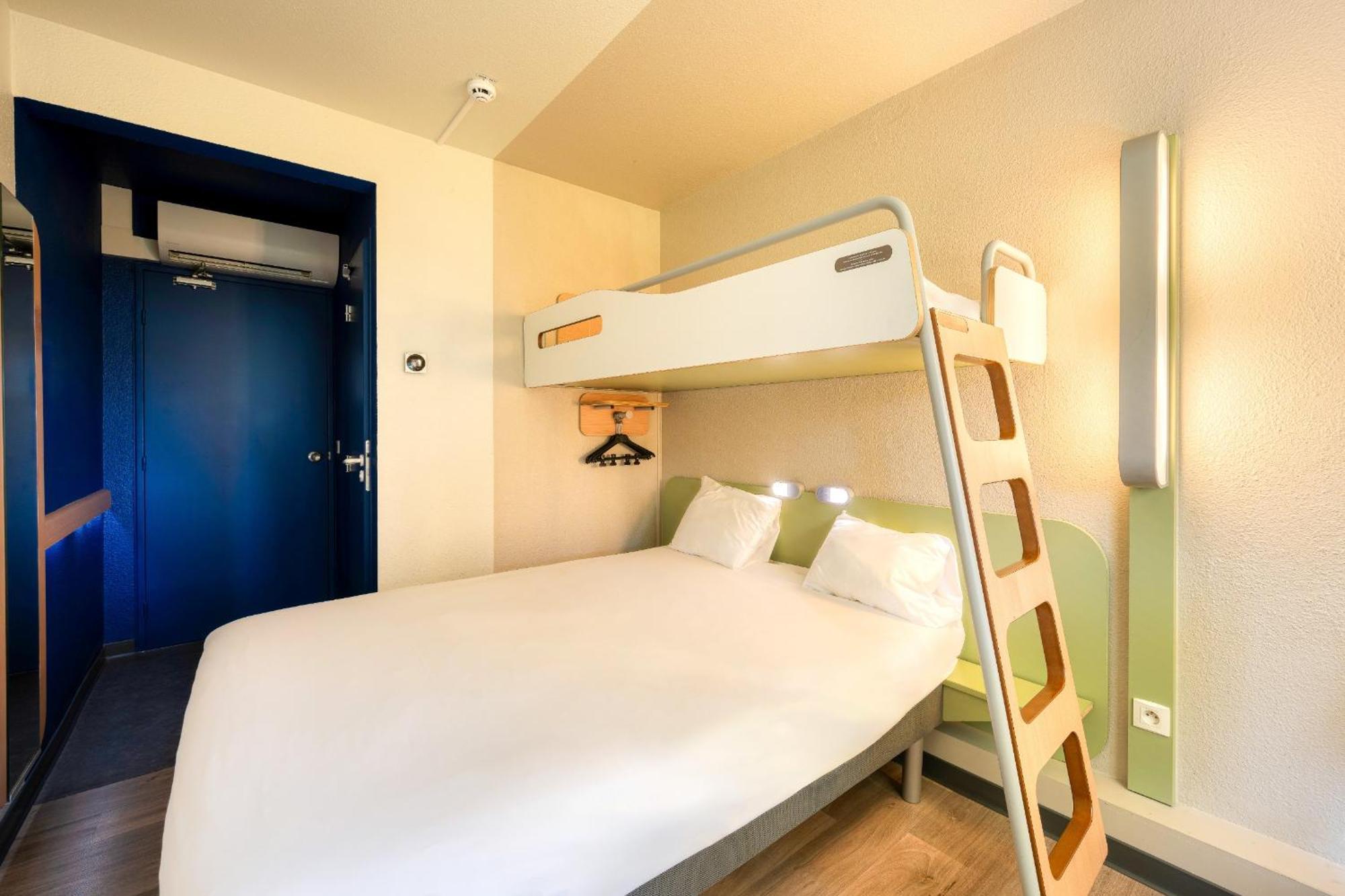 Ibis Budget Versailles - تراب المظهر الخارجي الصورة